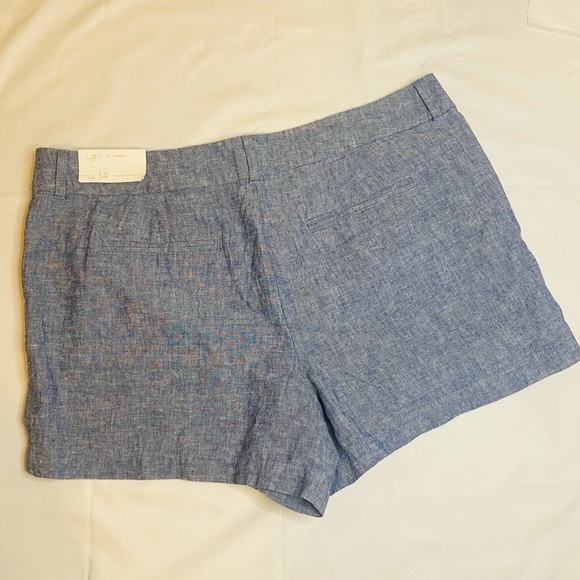 LOFT Chambray Blue Women's Shorts Size 14 (NWT) - Picture 2 of 5